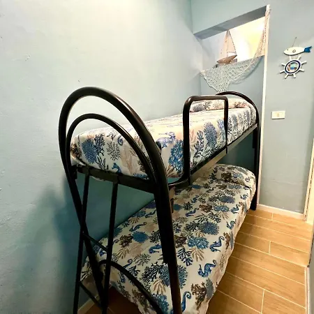 Casa Del Pescatore إزولا ديلي فيمين